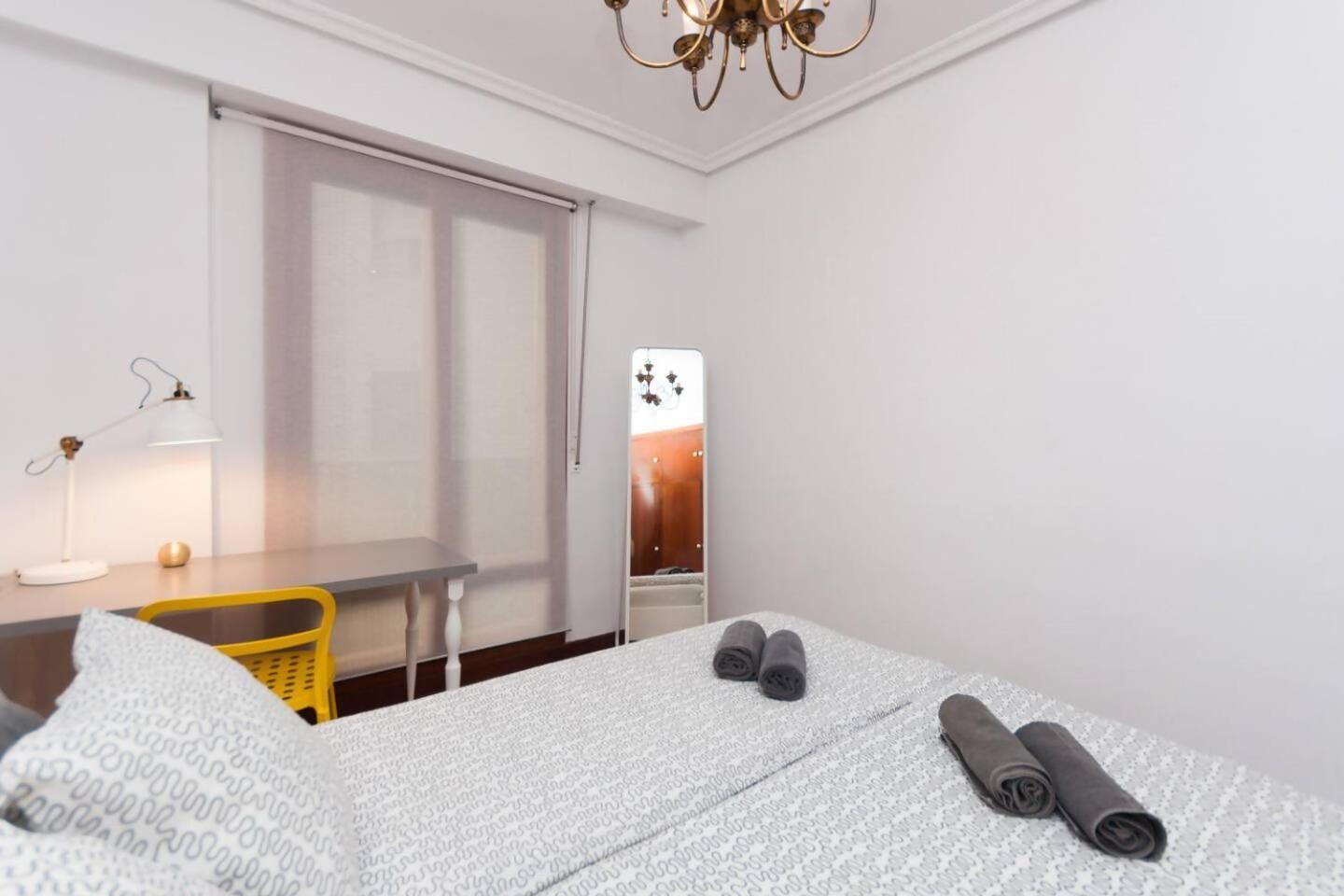 Apartamento Con Parking Privado Cerca De Zurriola San Sebastian Luaran gambar
