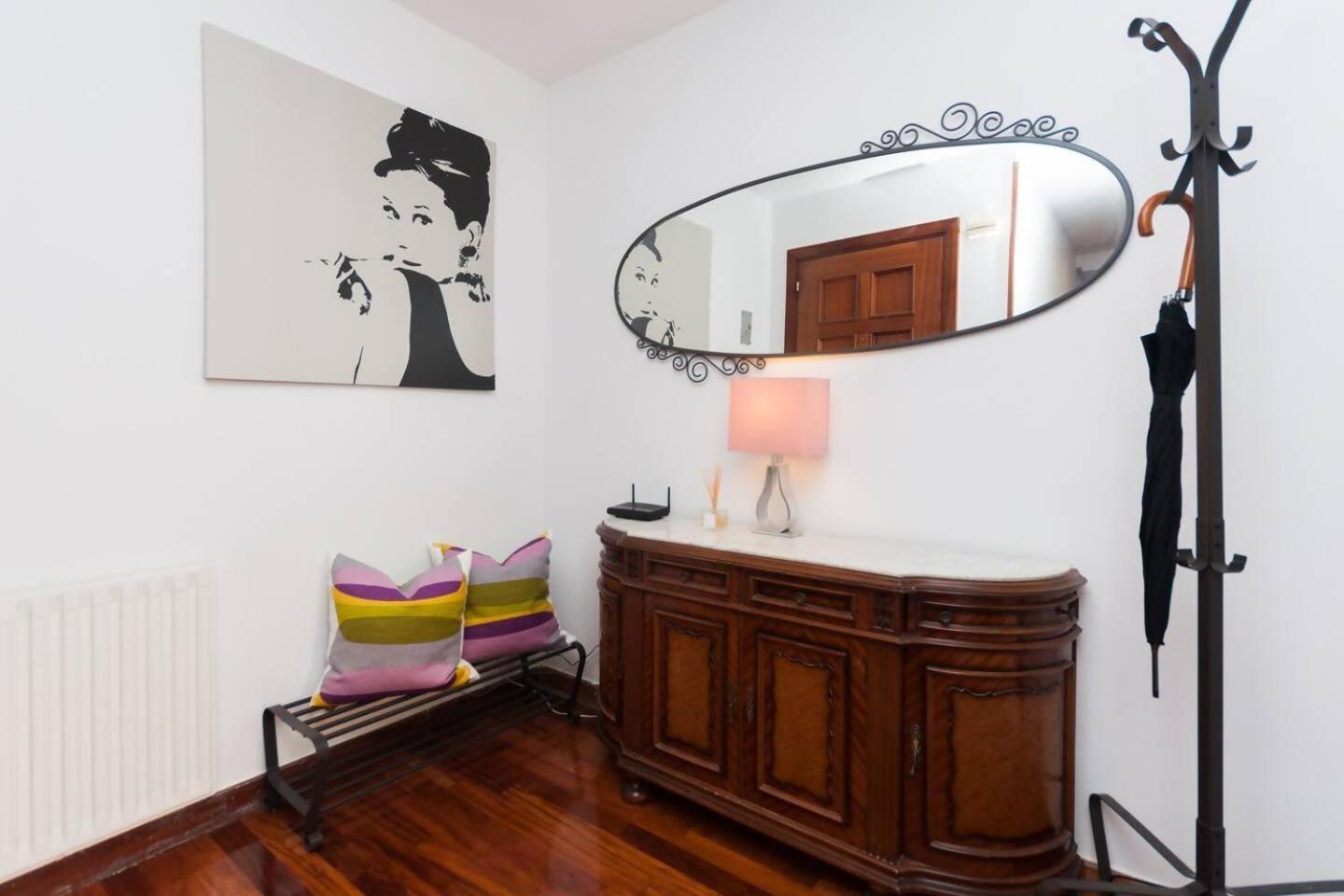 Apartamento Con Parking Privado Cerca De Zurriola San Sebastian Luaran gambar